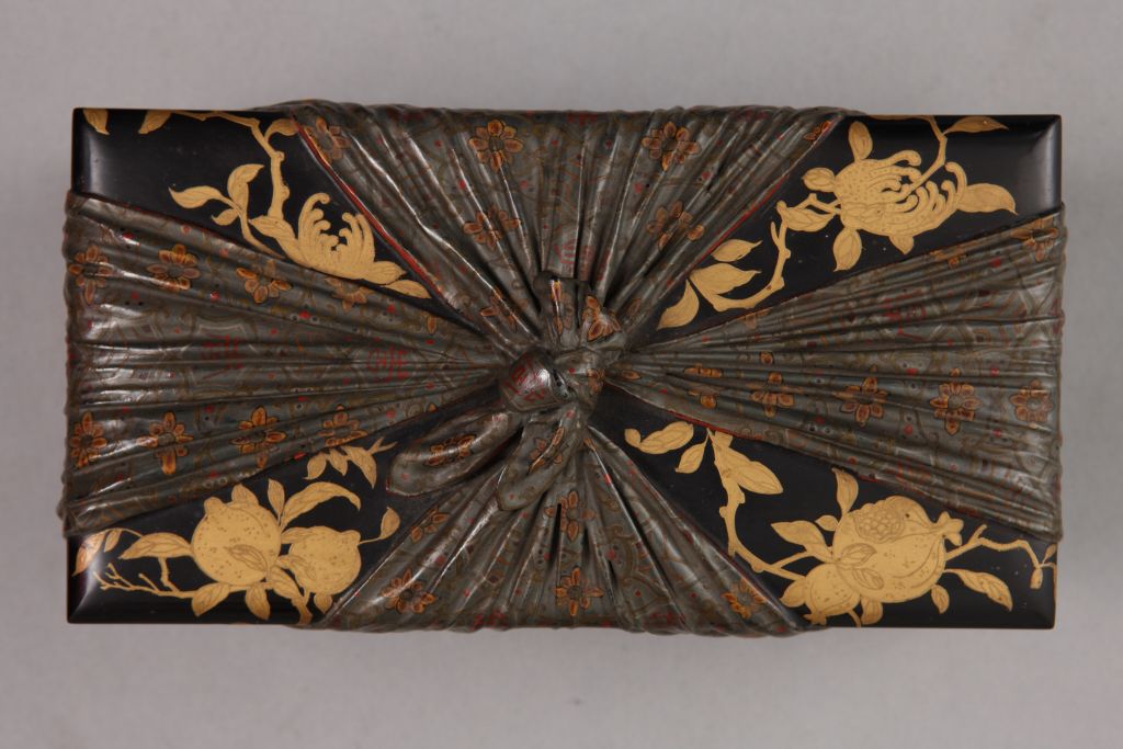 图片[2]-Bag-type rectangular box with gold painting-China Archive